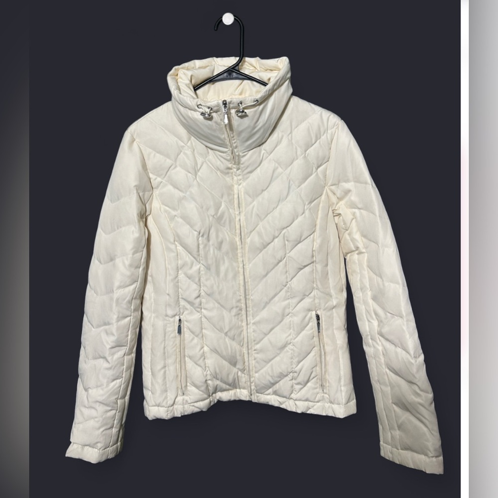 5/$25 VERY NICE Nine West Cream Quilted Puffer Jacket Sz M